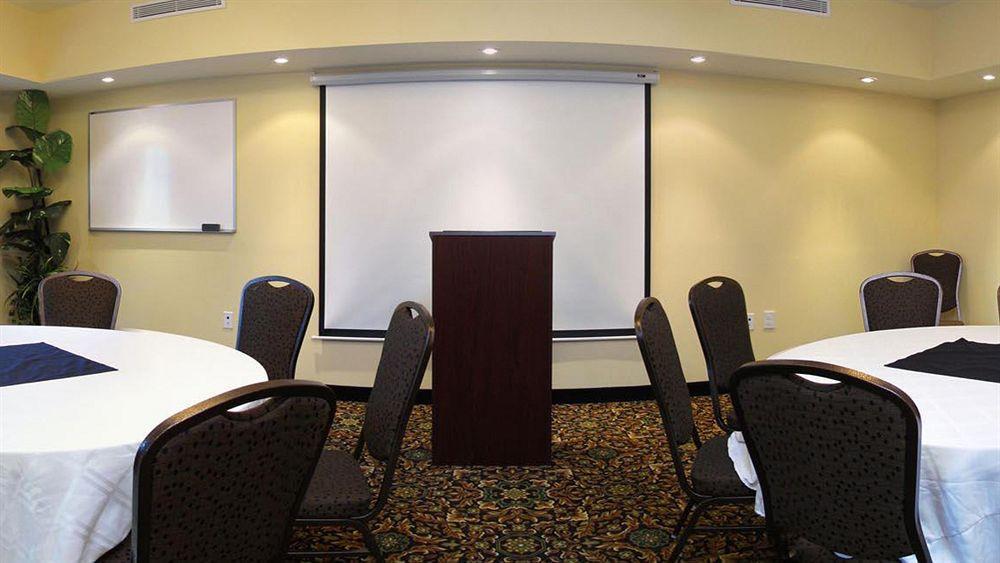 Western Westgate And Hotel 4*