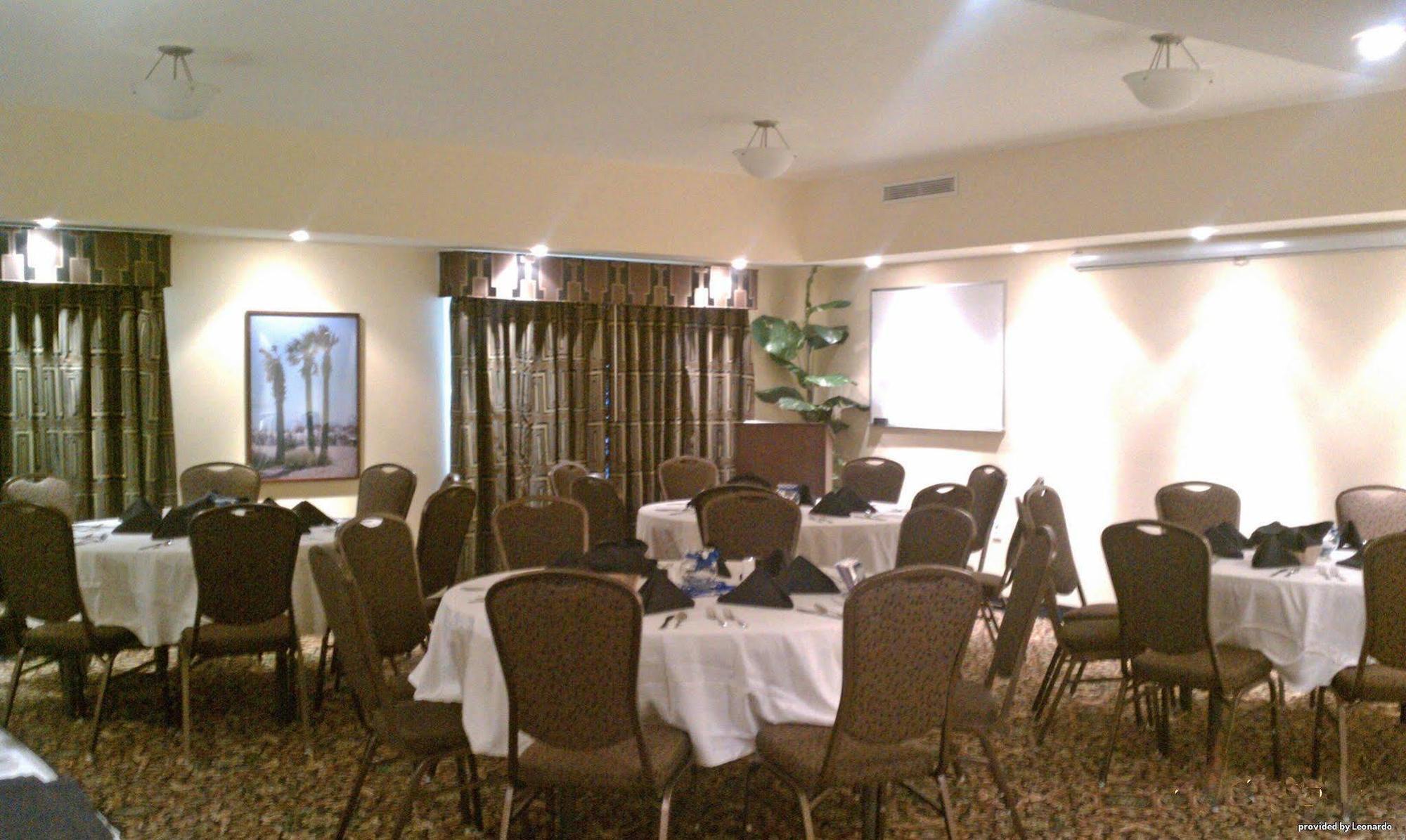 Western Westgate And Hotel 4*